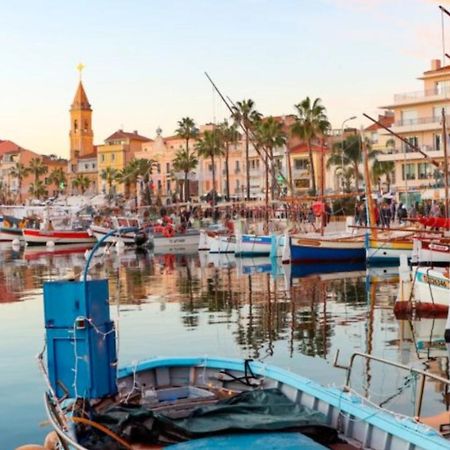 Les Nuits Etoilees, Studio Terrasse Apercu Mer, Tres Lumineux, Ac, 100M Du Port Sanary Zewnętrze zdjęcie
