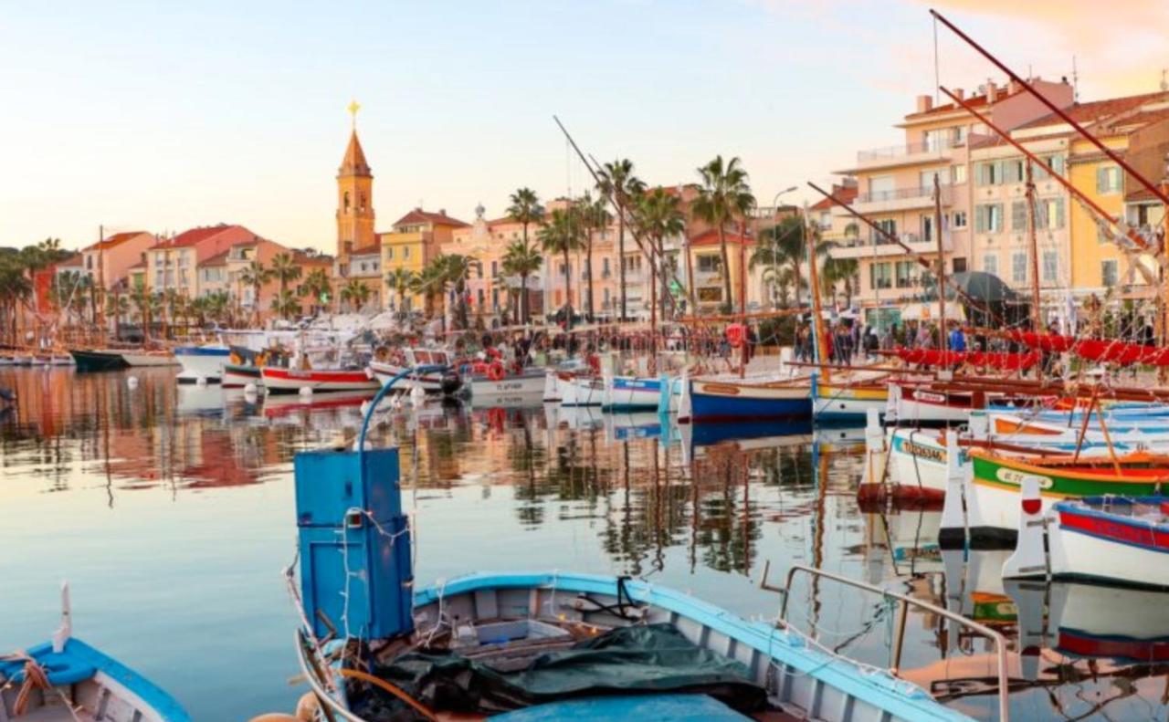 Les Nuits Etoilees, Studio Terrasse Apercu Mer, Tres Lumineux, Ac, 100M Du Port Sanary Zewnętrze zdjęcie